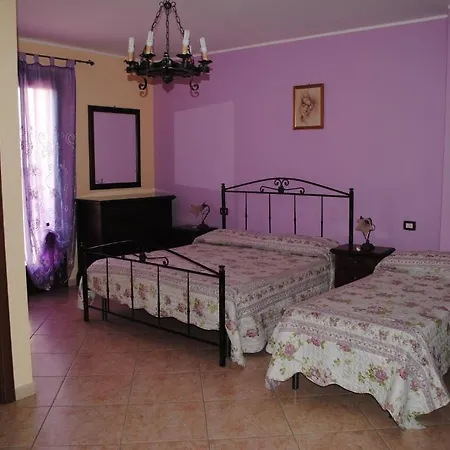 Ippocampo Nocleg ze śniadaniem 4*
