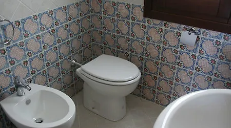 Ippocampo Oda ve Kahvaltı Licata