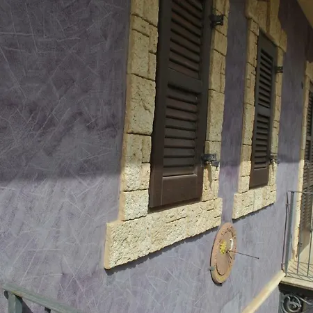 Ippocampo Oda ve Kahvaltı Licata