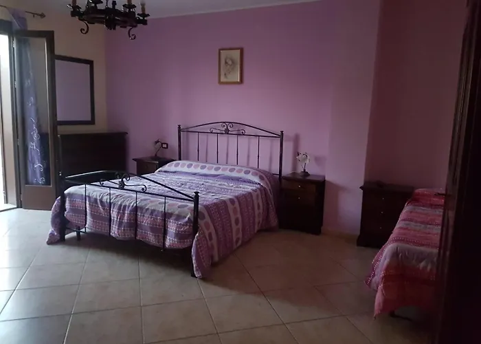 Ippocampo לינה וארוחת בוקר