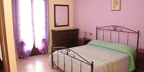 Ippocampo לינה וארוחת בוקר